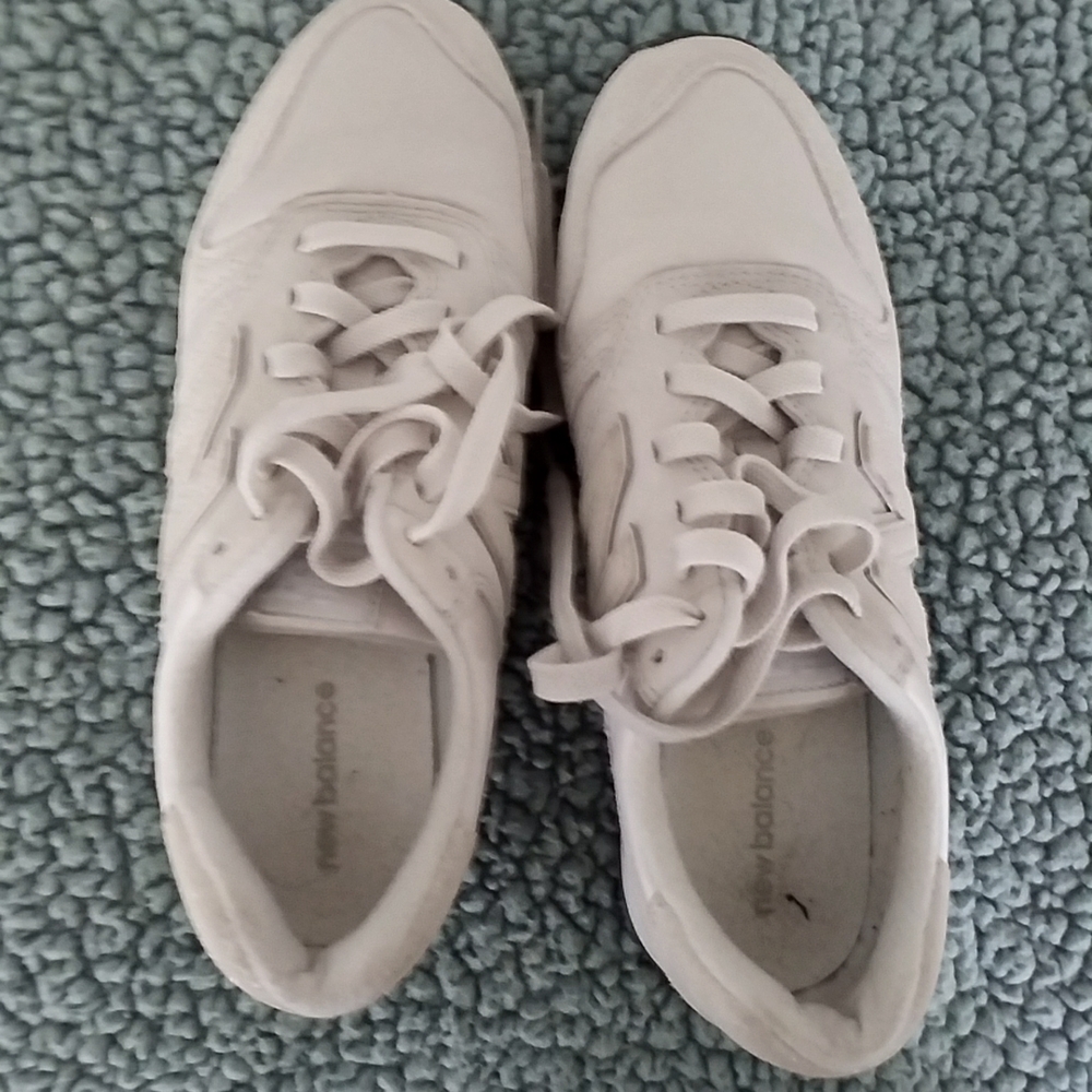 Womens new balance 373